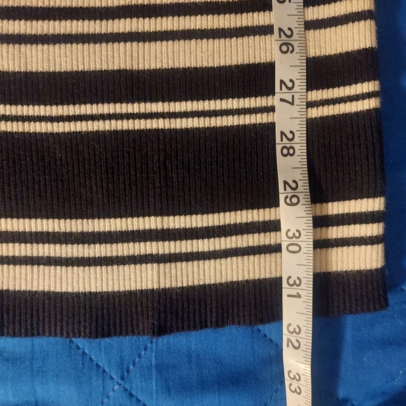 Kendall & Kylie Women's Striped Black and White Knit Dress Size XS - Picture 4 of 7